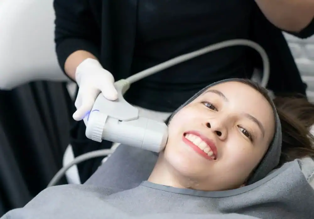HIFU treatment Greater London (City of London) in progress